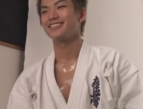 Screenshot_20201029-230553_Internet