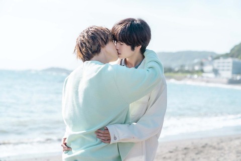 thumb-12160-1885237-entame