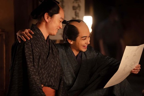 JSEOBFETEFAS5GRZM4PE7VR4AU