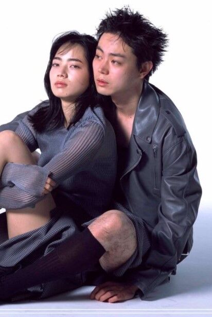 菅田将暉のすね毛２-768x616