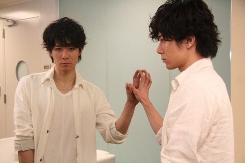 2e5b6fd7c9eea9e606c726d0217b1bf8