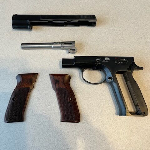 Cz75のメタルコンバージョンセットいろいろ : フルメタル番長