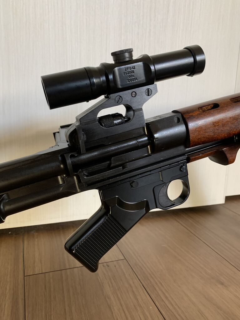 ショウエイ FG42 モデルガン ダミーカート shoei FG42