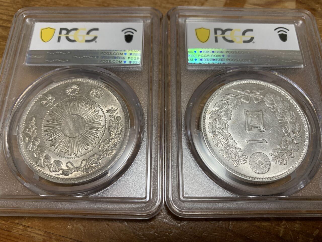 憧れの明治3年旧1圓銀貨買ったよ・ちょっとガッカリしたよ 憧れの明治3年旧1圓銀貨買ったよ・ちょっとガッカリしたよ