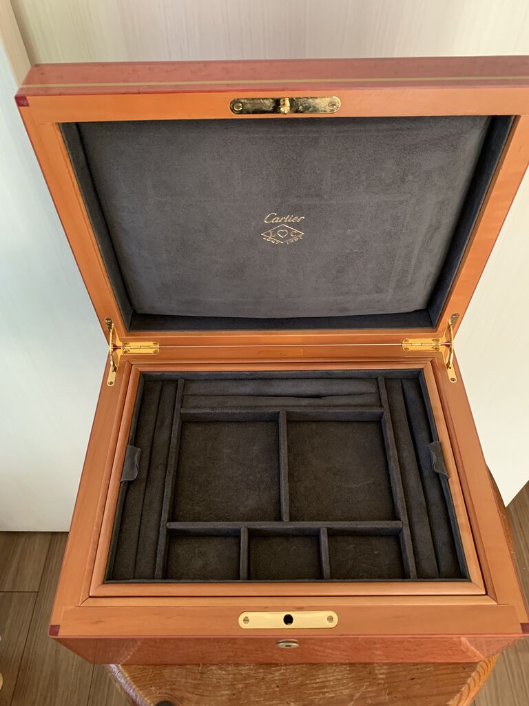 1997年製カルティエ150周年記念ジュエリーボックス : カルティエ番長