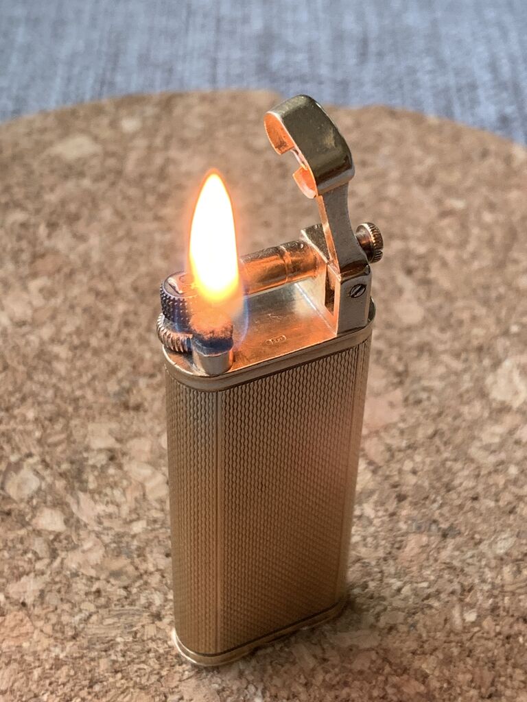 ダンヒルのオイルライター Dunhill The 