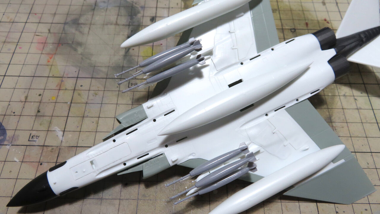 アカデミー 1/72 F-4J ファントムⅡ を作る 第2回 : Fighting