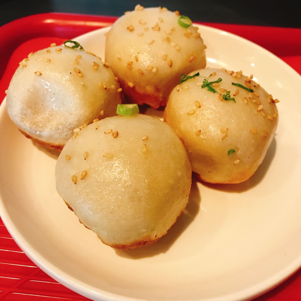 弄堂 生煎饅頭 南森町店 Weekend 関西