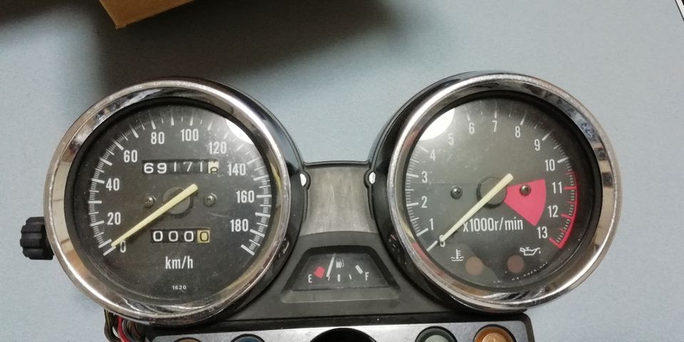 ZRX1100 純正メーター ZRX400 ZRX1100 ZRX1200Rメーターカワサキ純正270km フル