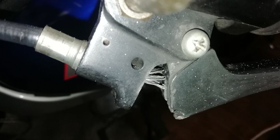 モンキーrt クラッチワイヤー考 こちらヒューストン