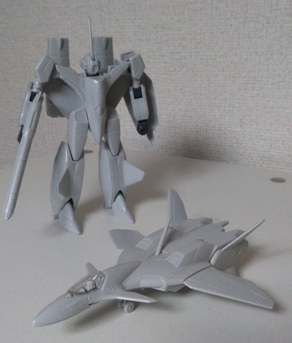 VF-11 VALKYRIE 1/144 TOMYTEC 未組立 Amazon | マクロス7 1/144 バルキリーVF-11C バトロイドモード