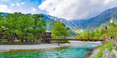 250427_目のまへに大きなる山晴れをりて