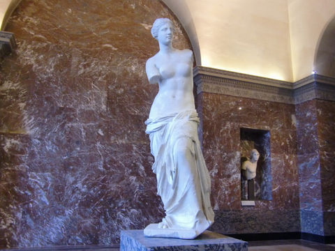 250408_胸は少女、腰は母とも人は言ふ