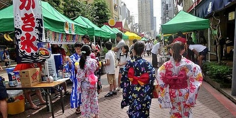 260812_四足の瓜も茄子も草の市