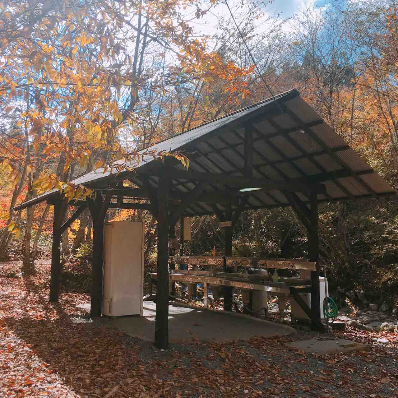 18 11 03 04 山伏オートキャンプ場で秋の紅葉狩りキャンプ サイがゆく オトナの外遊び 見た目重視で夫婦キャンプと山登り