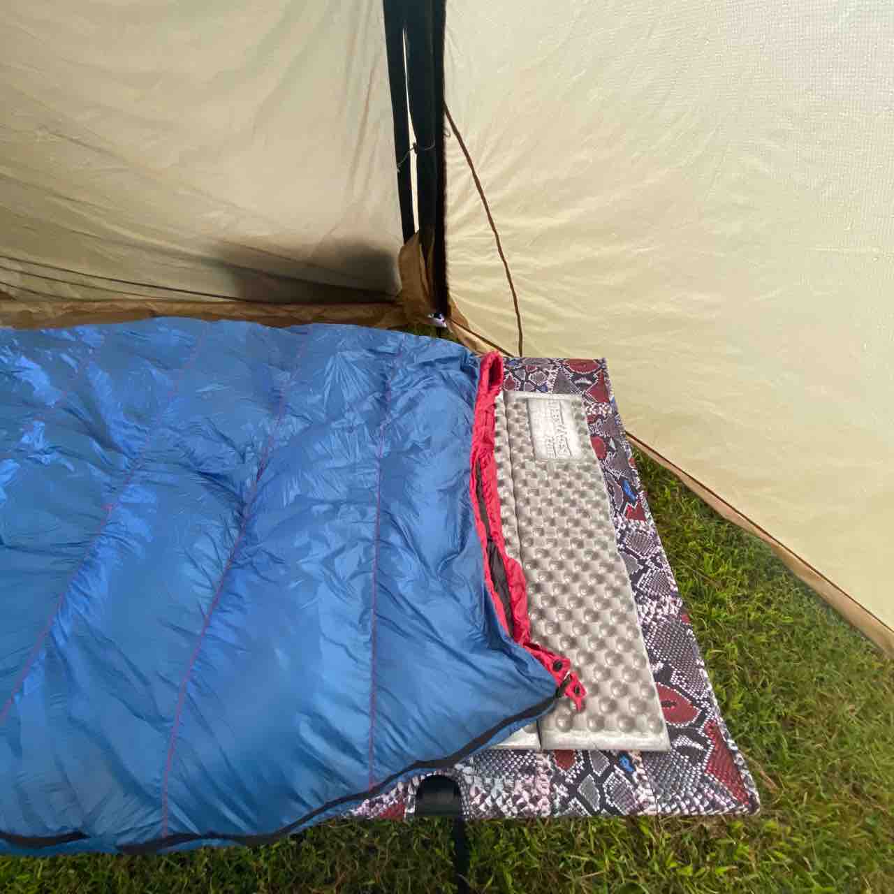 登山テン泊もキャンプもやるなら。ハイカーズデポの3シーズン対応寝袋