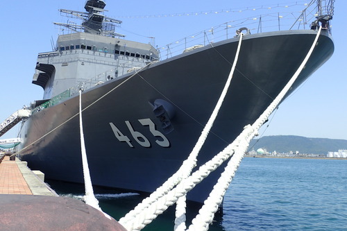 掃海母艦うらが