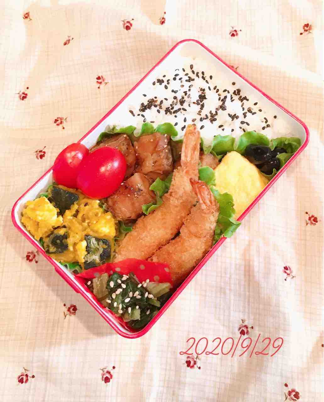 エビフライとチキンステーキのお弁当 今日は何を作りましょうか