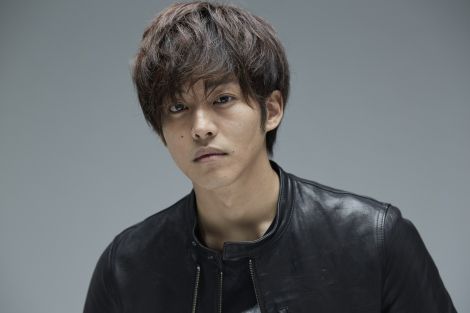 衝撃 松坂桃李にハゲ疑惑 デコ出し 写真に心配の声 前髪を下ろさないと エンタメニュースフラッシュ 衝撃 松坂桃李にハゲ疑惑 デコ出し 写真に心配の声 前髪を下ろさないと エンタメニュースフラッシュ