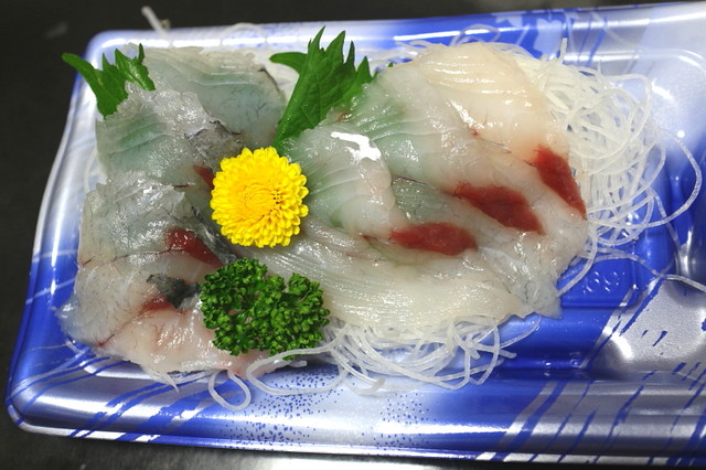 今日のお刺身 ダツ レトロゲーマー リックドムの日記