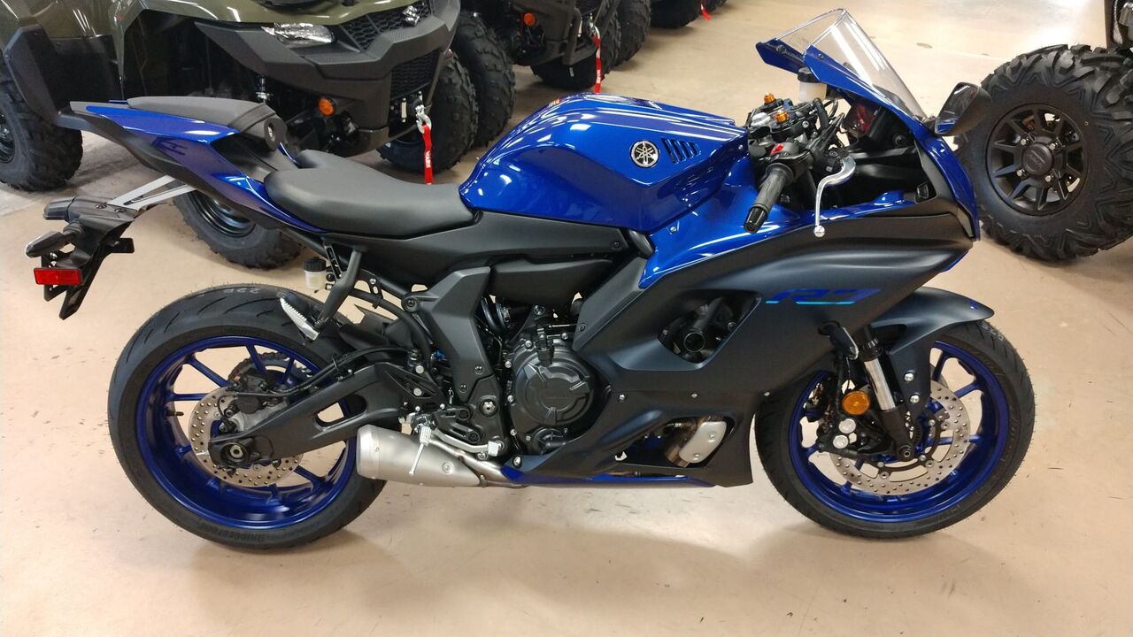 【純白】ニューカラー。ヤマハ『YZF－R7 2023年モデル』 : いまどきバイク