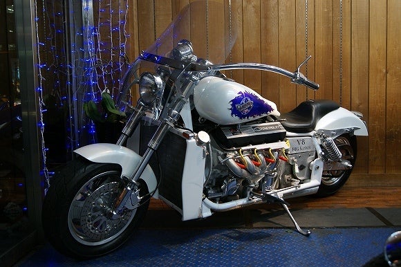 kannon v8 motorcycle