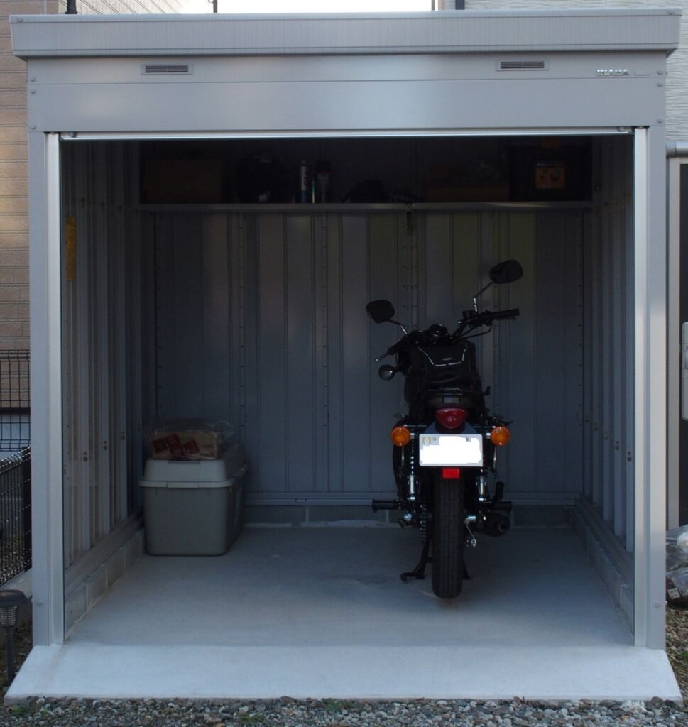 爆売り！ ###u.イナバ物置 稲葉製作所GM ガンメタリック FM バイク保管庫 バイクガレージ 一般型 多雪型 高基礎 土間 2棟タイプ 注2週 