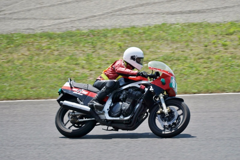 サーキットデビュー クラッシュ Ride N Roll