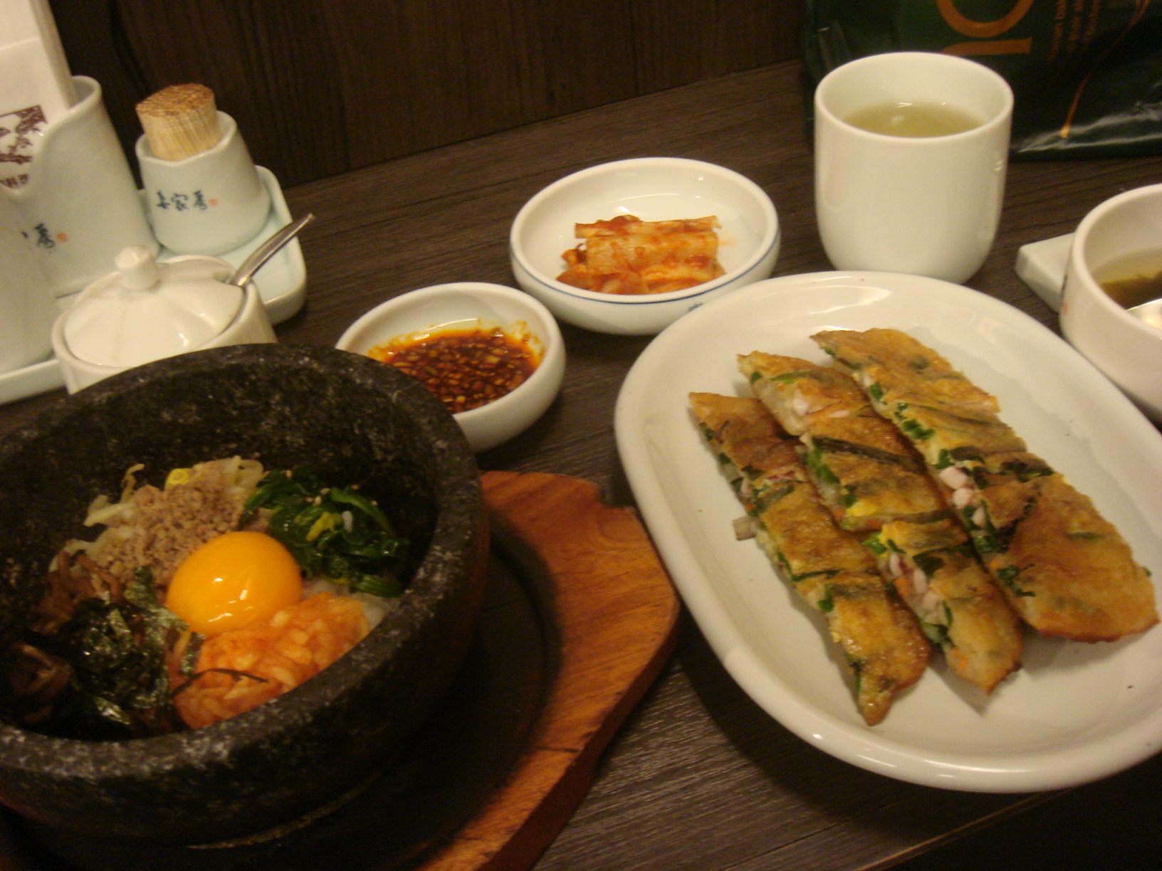 東京ミッドタウンの 妻家房 でチヂミ 石焼きビビンバ定食 まいにちこうしんできるかな