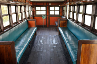 rie12045.jpg