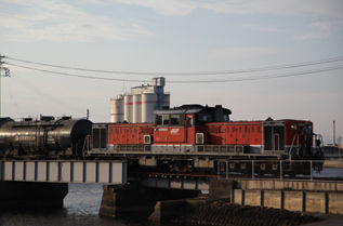 rie13667.jpg