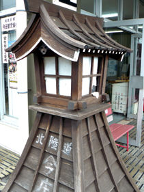 rie9063.jpg