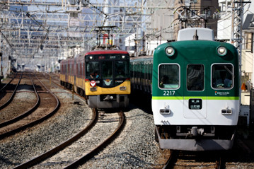 rie19715
