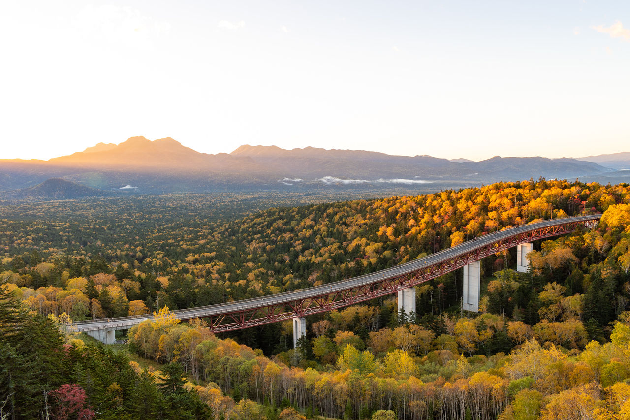 紅葉がピークの三国峠 北海道 山巡りの記録 紅葉がピークの三国峠 北海道 山巡りの記録