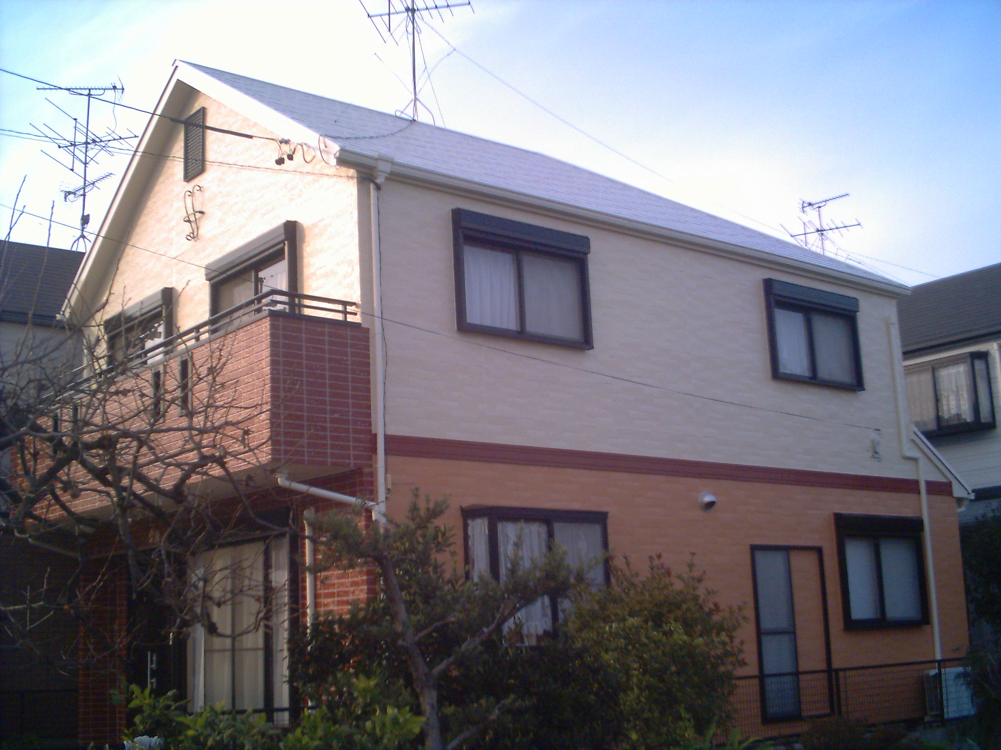 白い屋根 愛知県名古屋市のナリタ塗装 ブログ