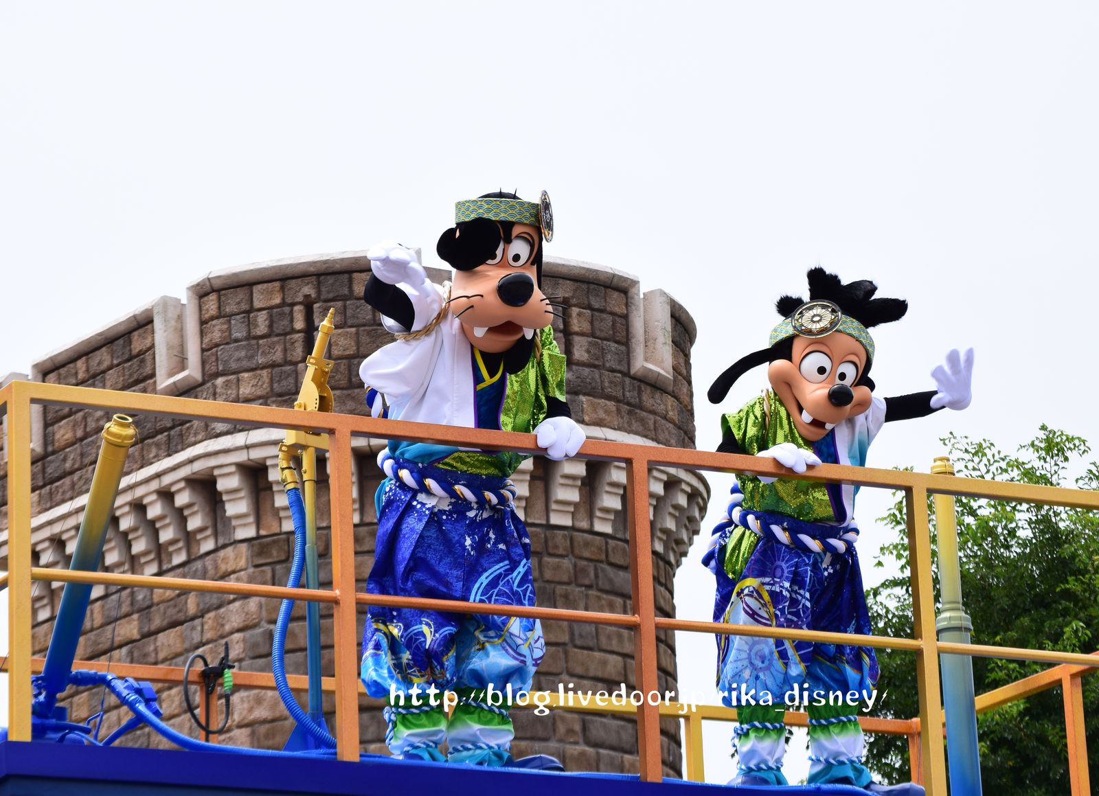 ディズニー夏祭り 彩涼華舞 栗鼠と犬と時々わたし ディズニー夏祭り 彩涼華舞 栗鼠と犬と時々わたし