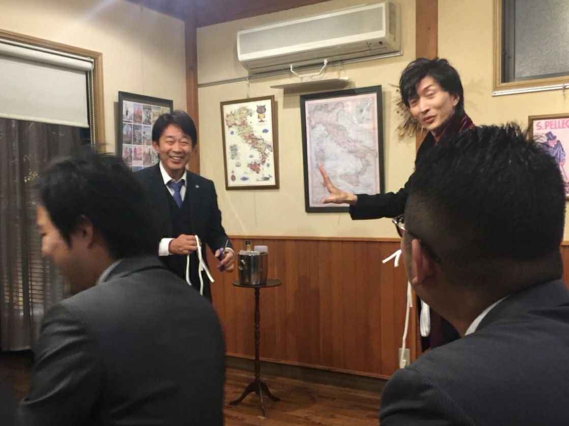 小林リキ活動報告ミッキーの記憶正義の行方持続化給付金の受付について順風満帆柵を挟んで、道路と庭にて国民眼線の行方鯉のぼりの眼線より〜雇用調整助成金について行動しなければ何も出来ません静寂の中へ