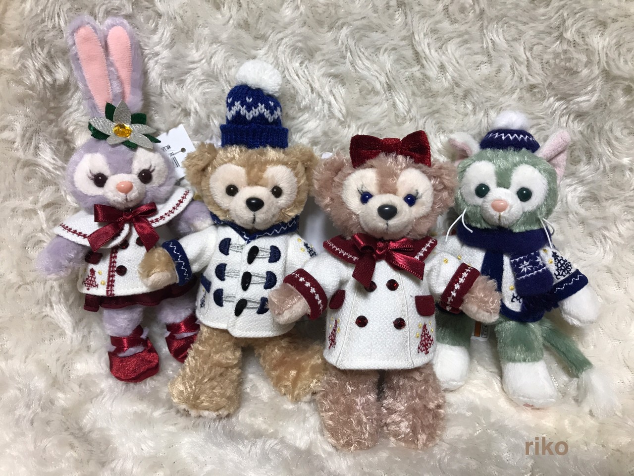 完売 販売終了 大荒れのイッツクリスマスタイムのぬいぐるみ ディズニー宝箱