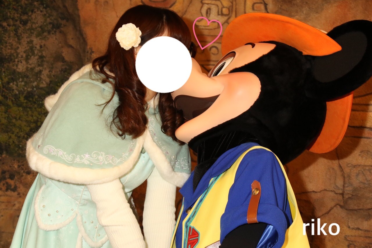 不意打ちキス 大人醸し出してる 私の告白に笑うミッキー ディズニー宝箱 不意打ちキス 大人醸し出してる 私の告白に笑うミッキー ディズニー宝箱