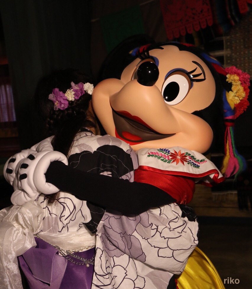 当選 グリーティング Jcbの衣装も10周年を記念にチェンジ ディズニー宝箱