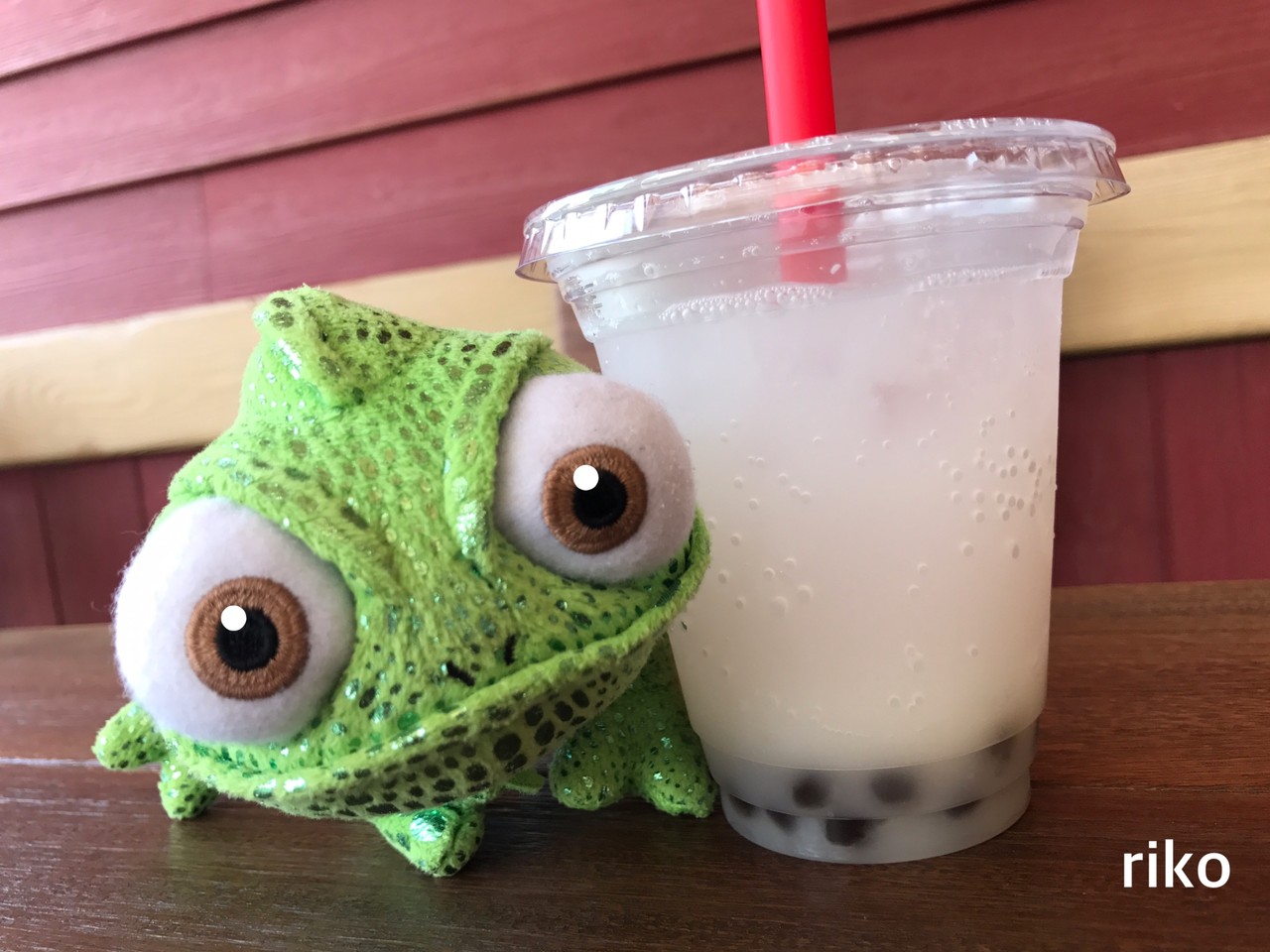 新ドリンク登場 Tdsで飲むクルエラをイメージしたドリンク ディズニー宝箱 新ドリンク登場 Tdsで飲むクルエラをイメージしたドリンク ディズニー宝箱
