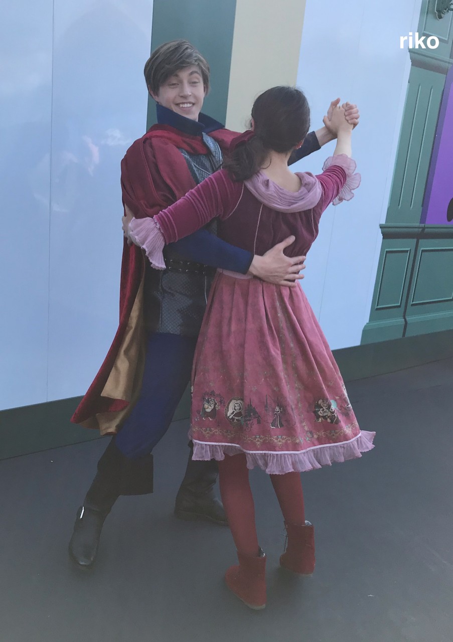 本物の王子様とダンス 3人の美しくカッコいい王子様とご挨拶 ディズニー宝箱 本物の王子様とダンス 3人の美しくカッコいい王子様とご挨拶 ディズニー宝箱