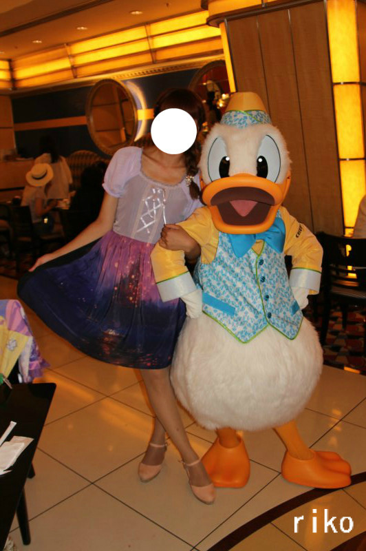 前編 天才的などや顔ドナルドとパスカル ２部構成で公開 ディズニー宝箱