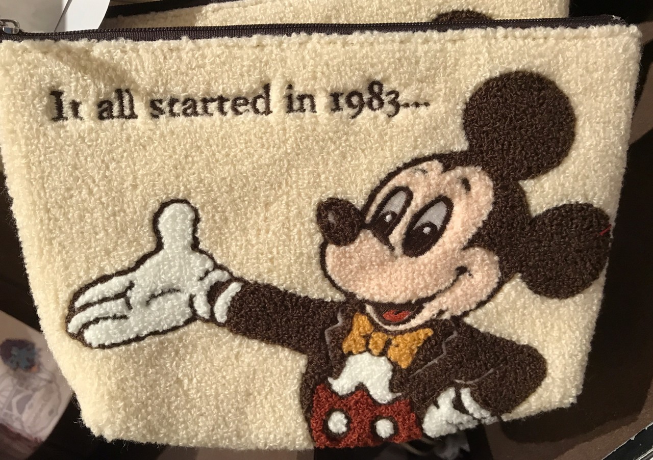 新商品 人気の老若男女問わず使える商品 35周年ヒストリー柄 ディズニー宝箱 新商品 人気の老若男女問わず使える商品 35周年ヒストリー柄 ディズニー宝箱