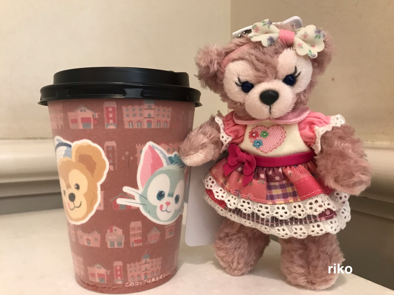 プラス600円でget スーベニアスプーンとキャラメルミルクティー ディズニー宝箱 プラス600円でget スーベニアスプーンとキャラメルミルクティー ディズニー宝箱