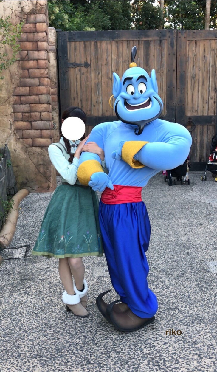 楽しみ半減 ショック ジーニーのクリスマスの赤い服は何処 ディズニー宝箱