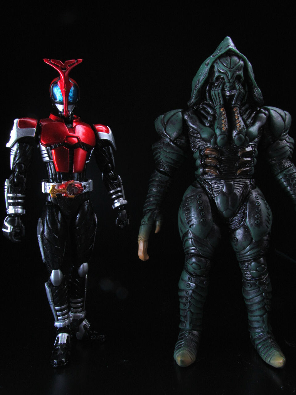 ソフビ ライダー怪人シリーズK01 ワームサナギ体(サリスワーム