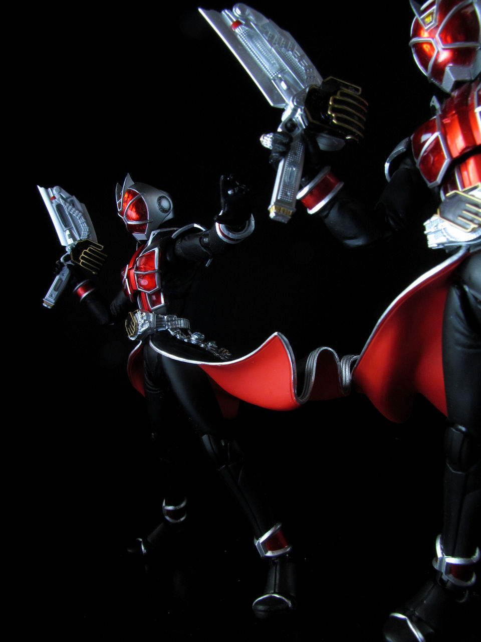 S.H.ﾌｨｷﾞｭｱｰﾂ 仮面ライダーウィザードフレイムスタイル レビュー