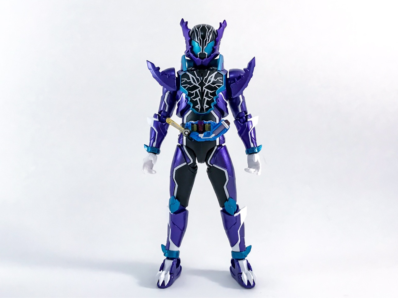 レビュー】S.H.Figuarts 仮面ライダーローグ