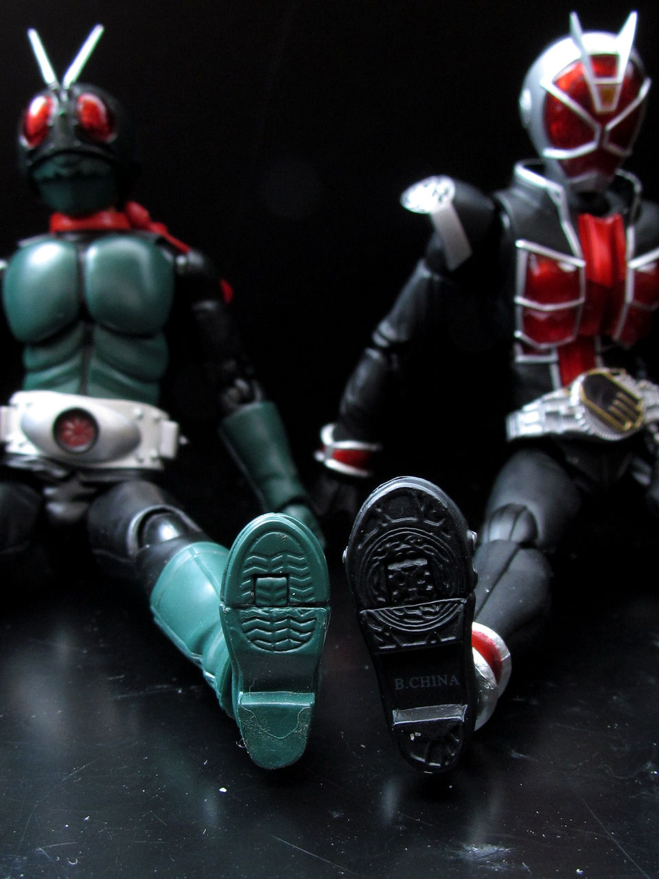 S H ﾌｨｷﾞｭｱｰﾂ 仮面ライダーウィザード中改造 K R りくほは改造人間である